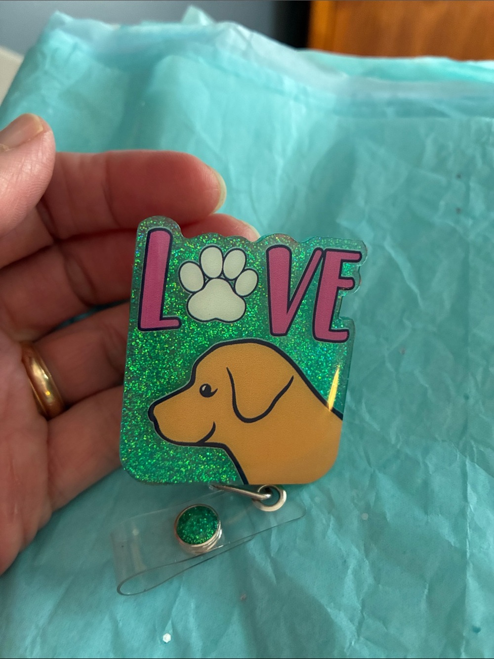 Green Glitter "LOVE" Dog Badge Reel/Lanyard - Picture 4 of 4